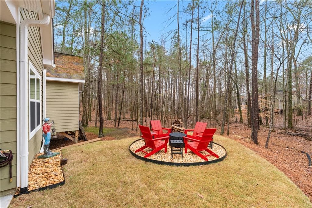 3 bedroom, 3 bathroom, 1,411 sq ft single family residence under contract at 210 Hillside Drive, Waleska, GA 30183 — photo 2