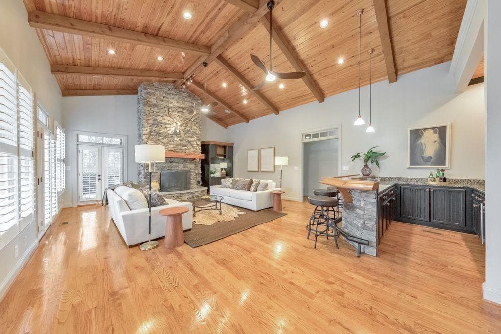 6 bedroom, 7 bathroom, 6,618 sq ft single family residence for sale at 528 Old Alabama Road, Cartersville, GA 30120 — photo 8