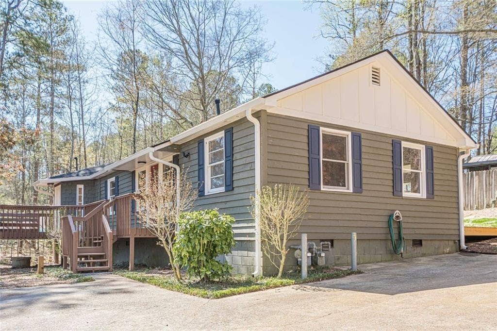 524 S Holly Springs Road, Woodstock, GA 30188 — most recent listing photo