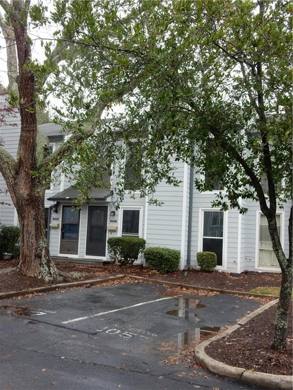 1057 Riverbend Club Drive, Atlanta, GA 30339 — most recent listing photo