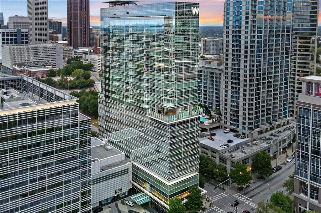 2 bedroom, 3 bathroom, 2,171 sq ft condominium for sale at 45 Ivan Allen Jr Boulevard 2604, Atlanta, GA 30308
