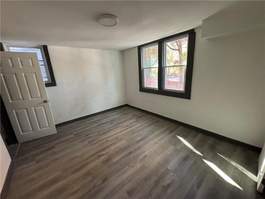 4 bedroom, 2 bathroom, 960 sq ft single family residence for sale at 1585 Ezra Church Drive, Atlanta, GA 30314 — photo 9