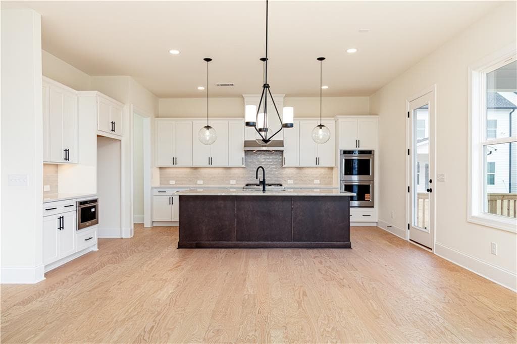 5 bedroom, 4 bathroom, 3,211 sq ft single family residence for sale at 3009 Sunset Pass, Canton, GA 30114 — photo 10