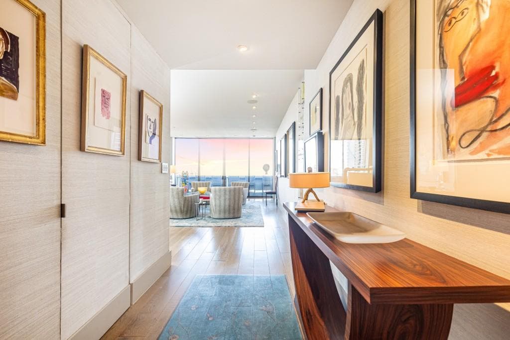 2575 Peachtree Road 23D, Atlanta, GA 30305 — most recent listing photo
