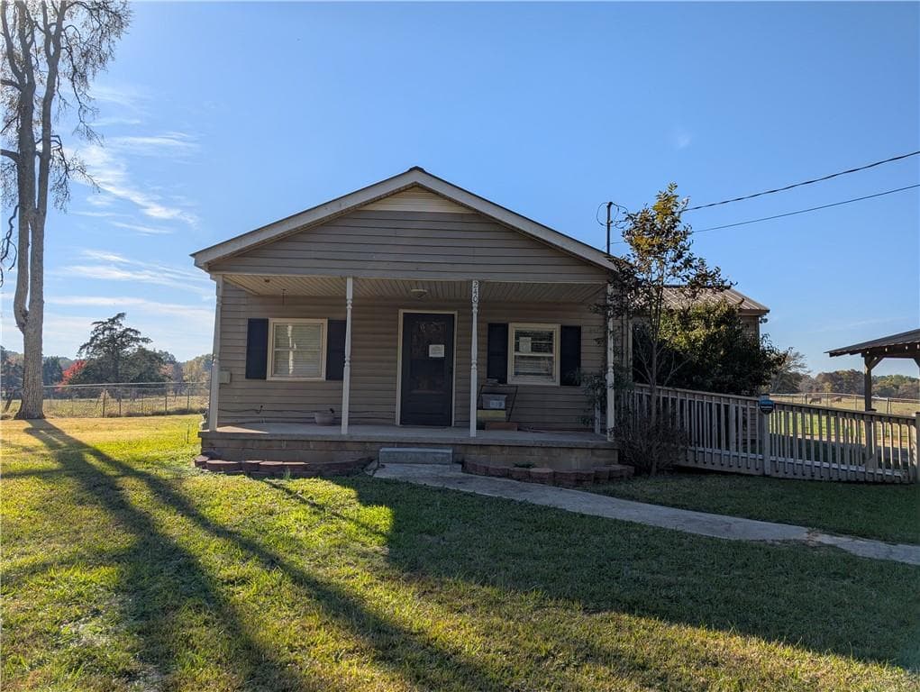 240 Benedict Loop, Cedartown, GA 30125 — most recent listing photo