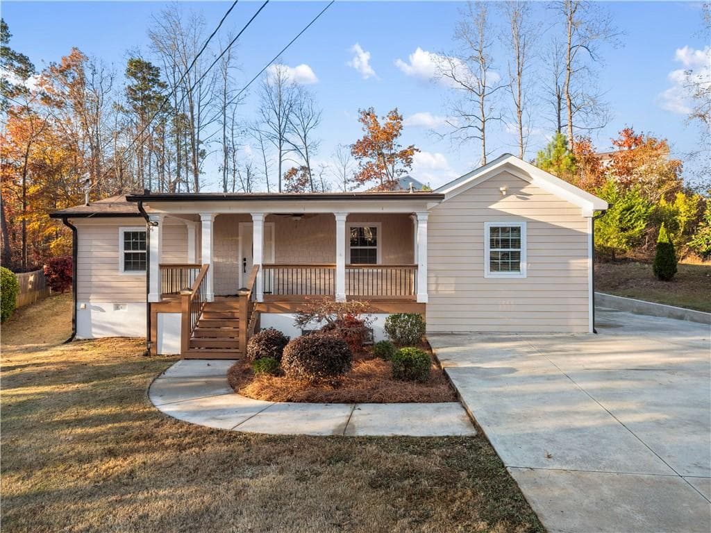 1362 Craig Drive, Sugar Hill, GA 30518 — most recent listing photo