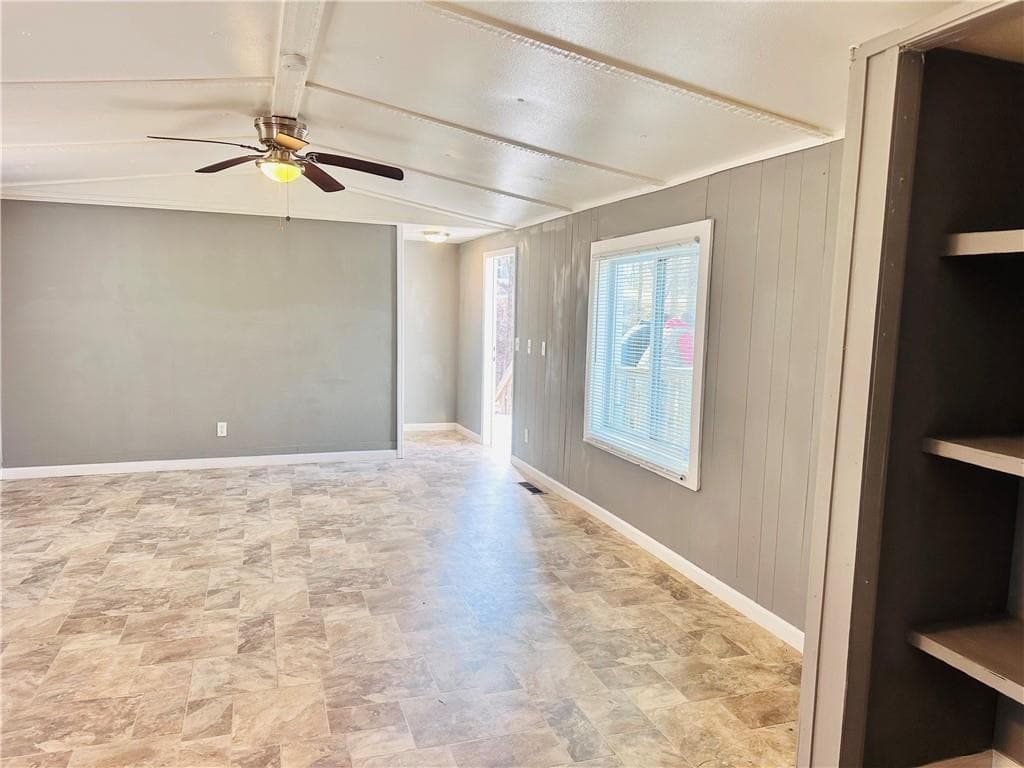 2 bedroom, 2 bathroom, 924 sq ft single family residence for sale at 6134 Grant Ford Road, Gainesville, GA 30506 — photo 9