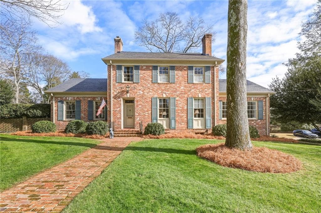 4 bedroom, 4 bathroom, 3,510 sq ft single family residence for sale at 1606 Riverside Drive, Gainesville, GA 30501