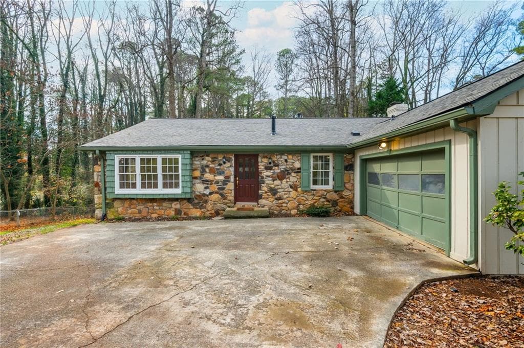 35 Simpson Drive, Kennesaw, GA 30144 — most recent listing photo