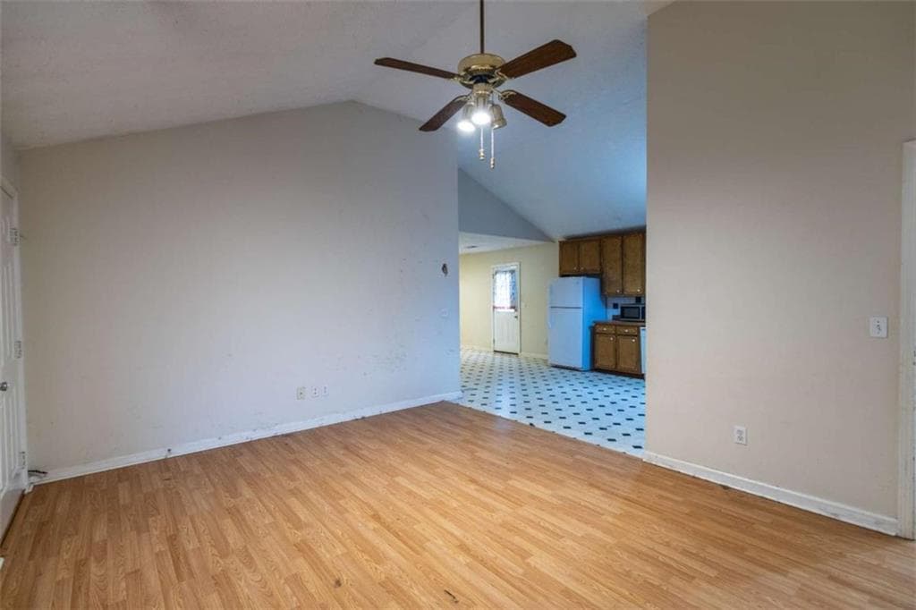 3 bedroom, 2 bathroom, 1,276 sq ft single family residence for sale at 585 Cowan Road, Covington, GA 30016 — photo 7
