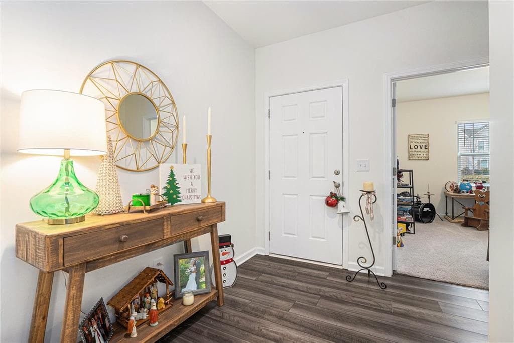 3 bedroom, 2 bathroom, 1,821 sq ft single family residence for sale at 101 Carnaby Street, Winder, GA 30680 — photo 5