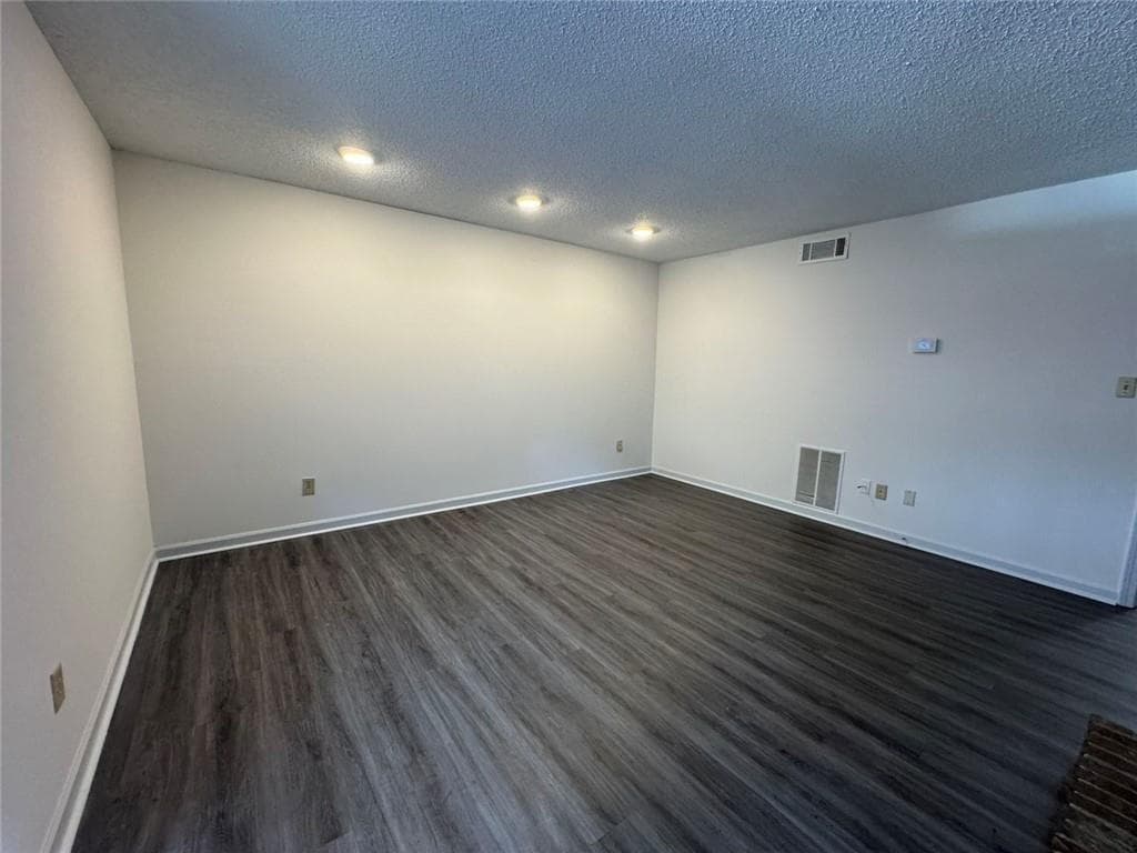 2 bedroom, 2 bathroom, 1,848 sq ft townhouse for sale at 19 A Little Mountain Village, Ellenwood, GA 30294 — photo 2