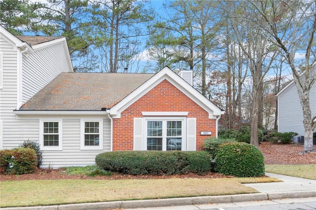 6057 Coventry Circle, Alpharetta, GA 30004 — most recent listing photo