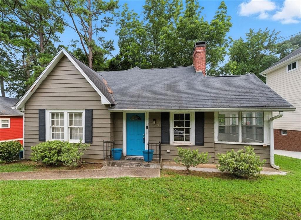 4 bedroom, 2 bathroom, 2,208 sq ft single family residence sold at 1821 AVON Avenue, Atlanta, GA 30311