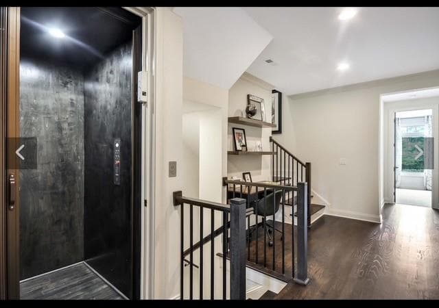 5 bedroom, 6 bathroom, 5,941 sq ft single family residence under contract at 3485 Vermillion View, Suwanee, GA 30024 — photo 10