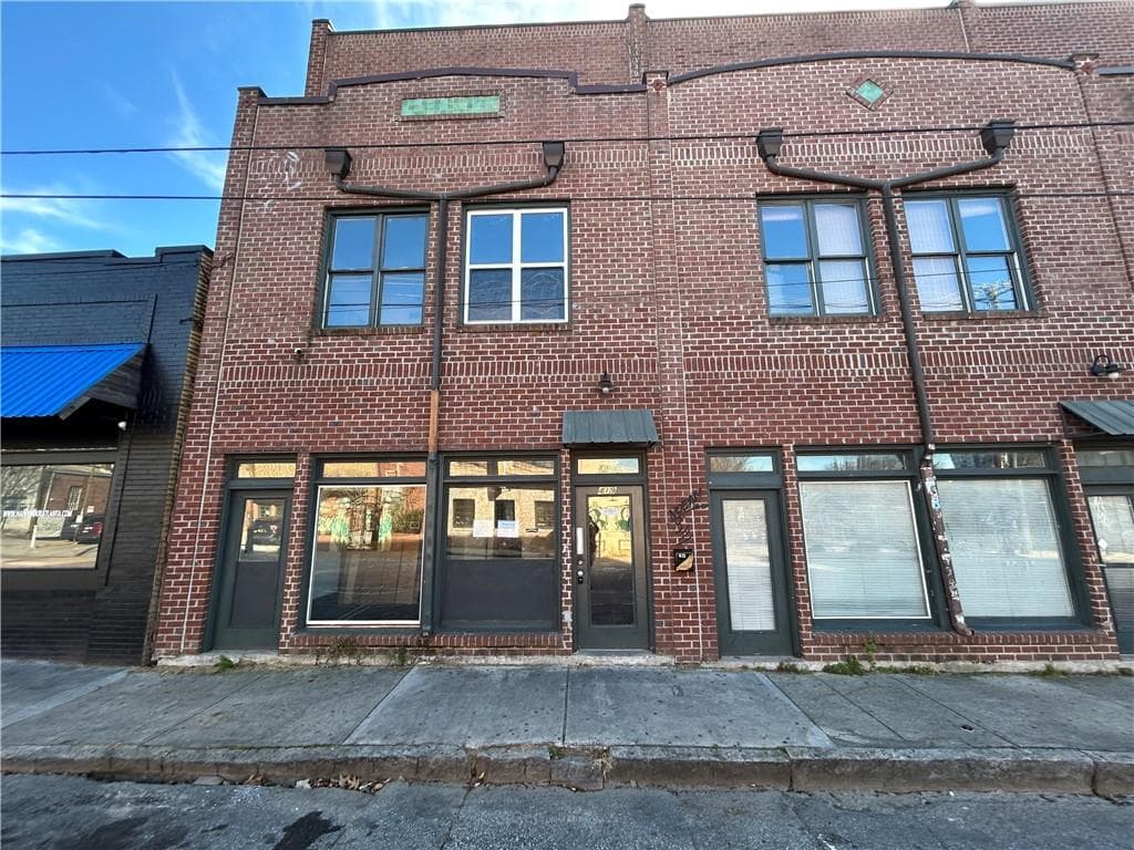 3 bedroom, 4 bathroom, 1,720 sq ft townhouse under contract at 419 Edgewood Avenue, Atlanta, GA 30312