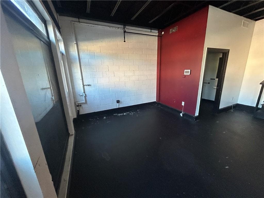 3 bedroom, 4 bathroom, 1,720 sq ft townhouse under contract at 419 Edgewood Avenue, Atlanta, GA 30312 — photo 2