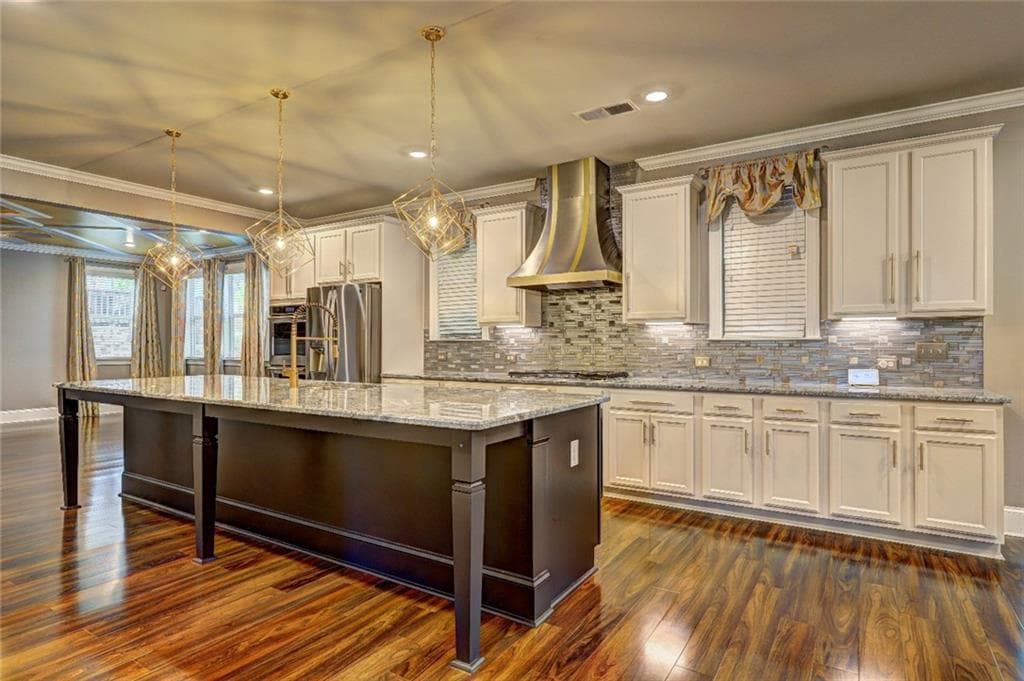 4527 Bridgeway Road, Atlanta, GA 30331 — most recent listing photo