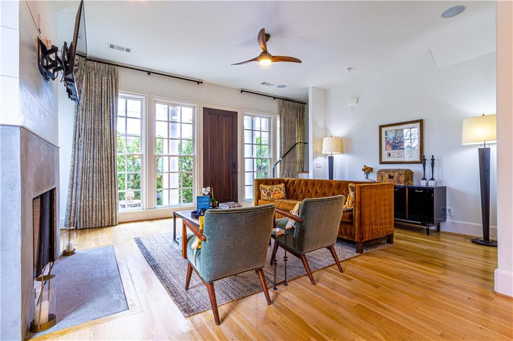 3 bedroom, 3 bathroom townhouse for rent at 2067 Telfair Circle A, Atlanta, GA 30324 for $5,000 a month — photo 2