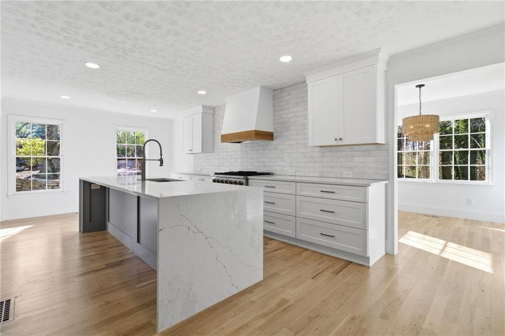 4 bedroom, 3 bathroom, 2,916 sq ft single family residence sold at 3570 Brighton Place, Marietta, GA 30062
