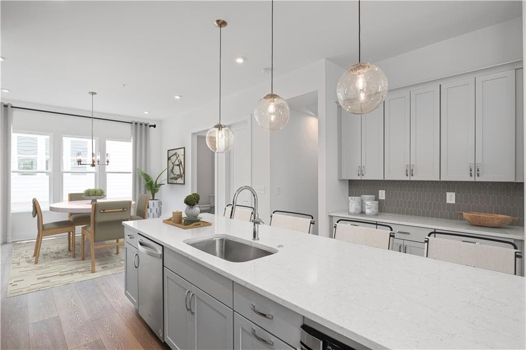 4 bedroom, 5 bathroom, 2,538 sq ft townhouse under contract at 493 Harmony Terrace, Atlanta, GA 30309 — photo 2