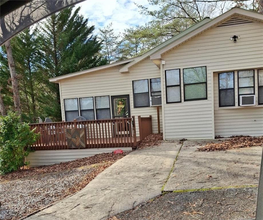 112 CINDY Parkway, Cleveland, GA 30528 — most recent listing photo