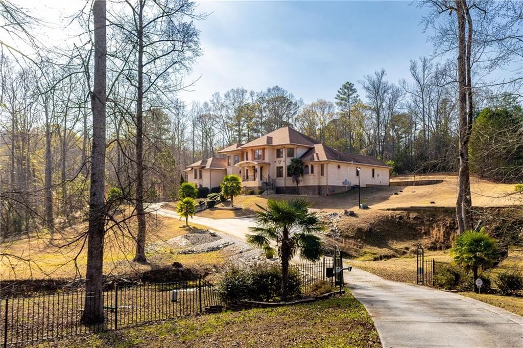 3135 Juhan Road, Stone Mountain, GA 30087 — most recent listing photo