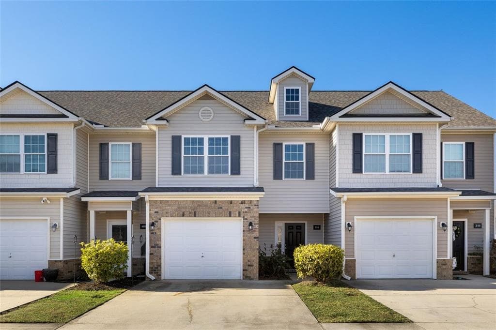 390 CANYON OAK Loop, Richmond Hill, GA 31324 — most recent listing photo