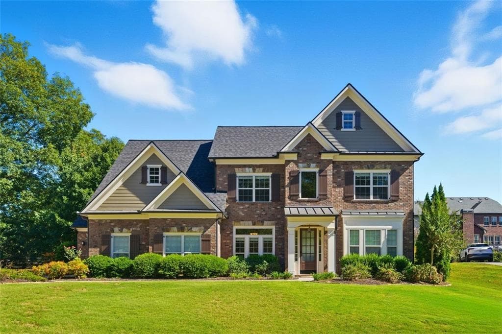 5 bedroom, 4 bathroom, 4,270 sq ft single family residence sold at 12115 Spence Way, Alpharetta, GA 30004