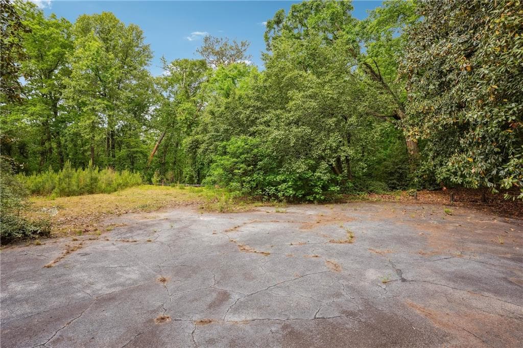 other sold at 3544 Paces Ferry Road, Atlanta, GA 30327