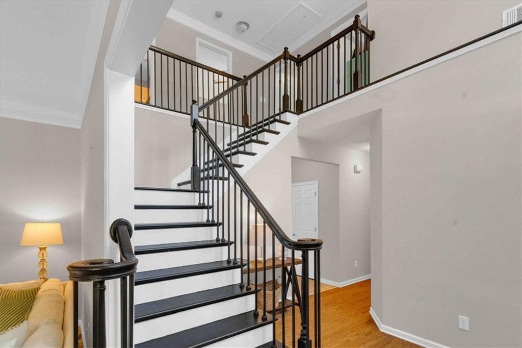 4 bedroom, 3 bathroom, 2,843 sq ft single family residence for sale at 3123 Wolf Club Drive, Atlanta, GA 30349 — photo 5