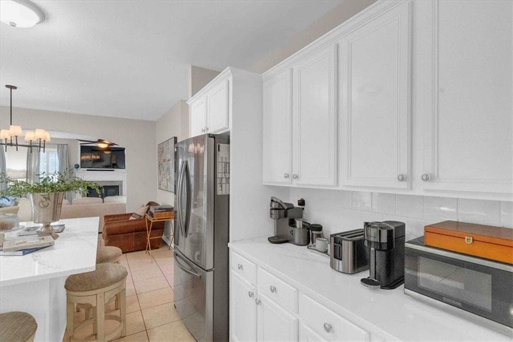 4 bedroom, 3 bathroom, 2,843 sq ft single family residence for sale at 3123 Wolf Club Drive, Atlanta, GA 30349 — photo 8