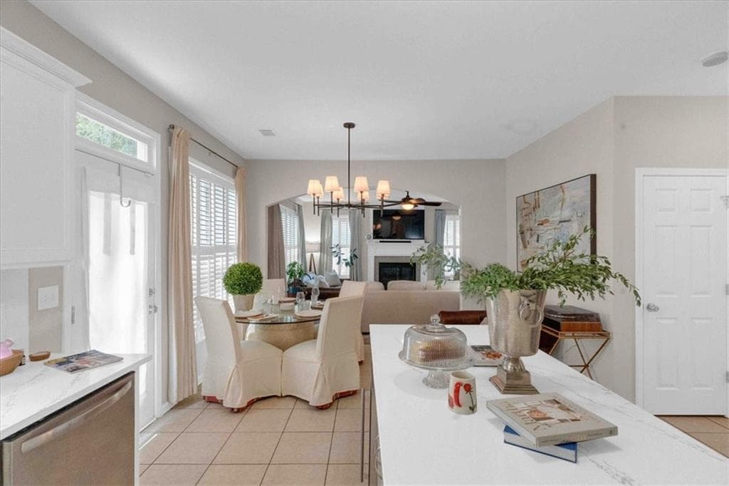 4 bedroom, 3 bathroom, 2,843 sq ft single family residence for sale at 3123 Wolf Club Drive, Atlanta, GA 30349 — photo 9