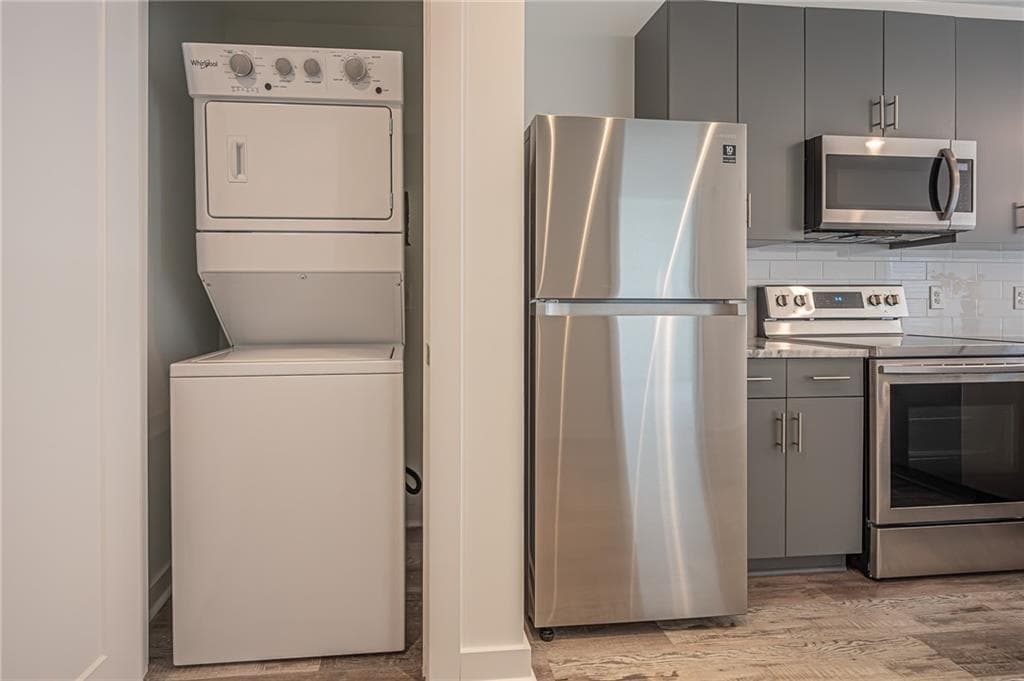 1 bedroom, 1 bathroom, 657 sq ft condominium for sale at 525 Parkway Drive 208, Atlanta, GA 30308 — photo 6