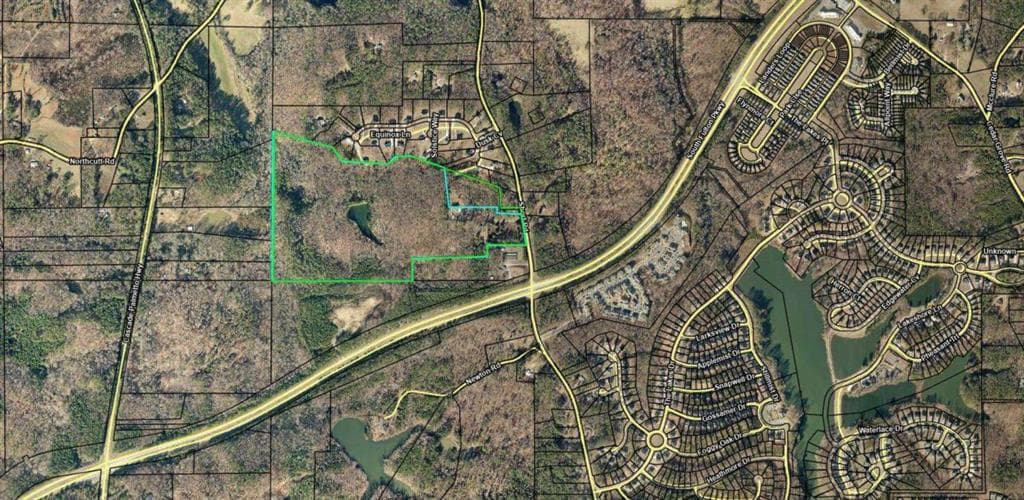 4 bedroom, 3 bathroom single family residence for sale at 6275 Short Road, Fairburn, GA 30213