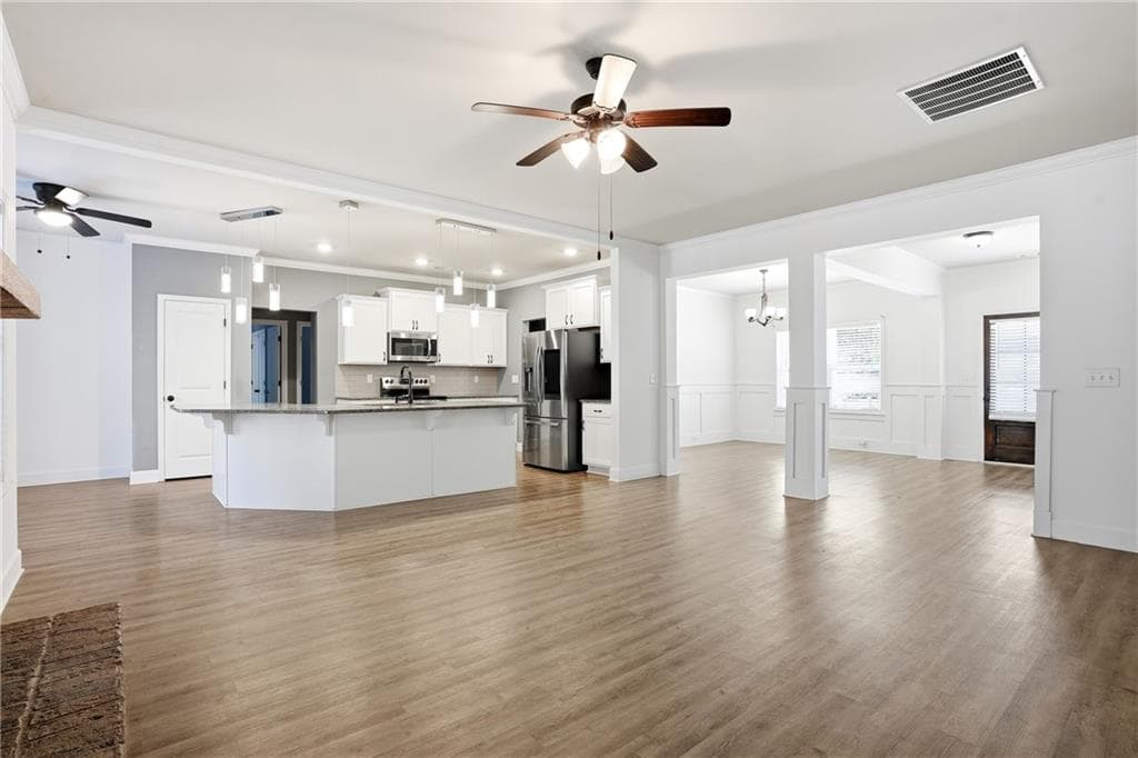 5 bedroom, 4 bathroom, 2,567 sq ft single family residence under contract at 95 Hawthorn Lane, Covington, GA 30014 — photo 7