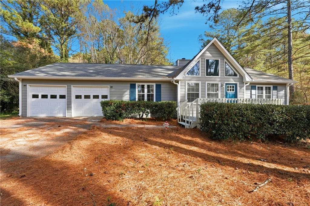 3755 Creekwood Drive, Loganville, GA 30052 — most recent listing photo