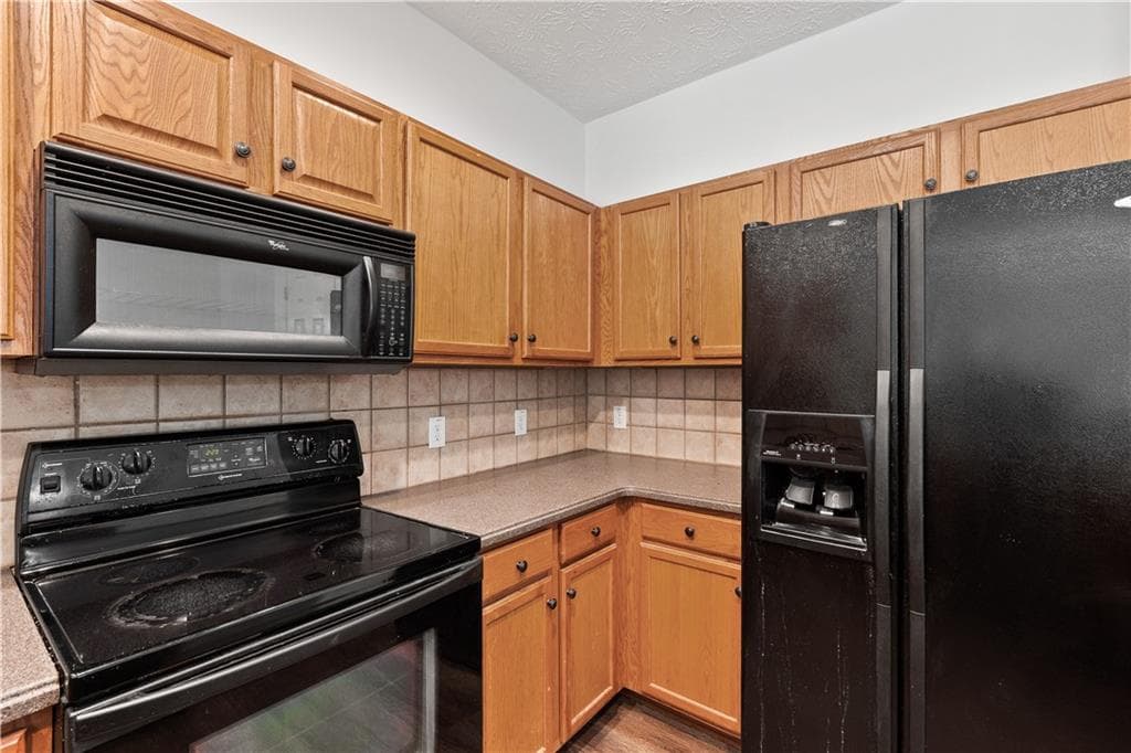 3 bedroom, 3 bathroom, 1,573 sq ft townhouse for sale at 125 Ellis Drive 125, Conyers, GA 30012 — photo 10