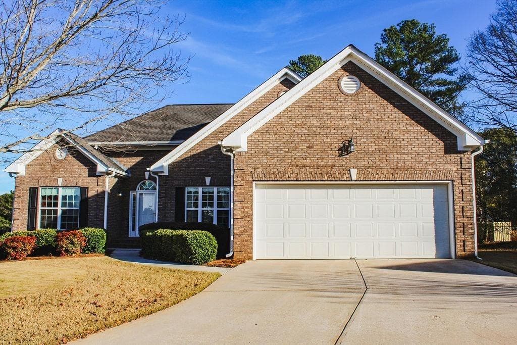 401 Myrtle Court, Loganville, GA 30052 — most recent listing photo