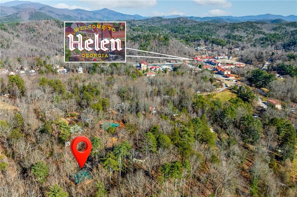 3 bedroom, 3 bathroom, 1,728 sq ft single family residence for sale at 40 Kaceys Lane, Helen, GA 30545 — photo 5