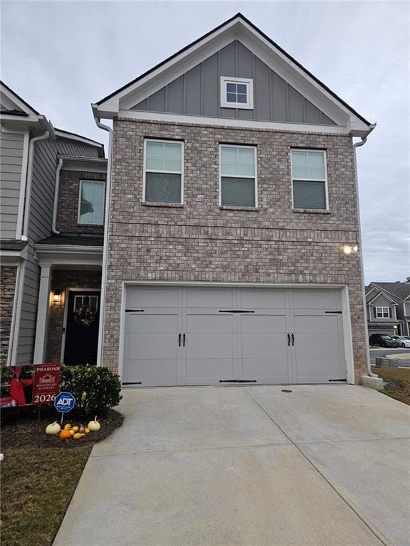 7754 Lance Road, Fairburn, GA 30213 — most recent listing photo