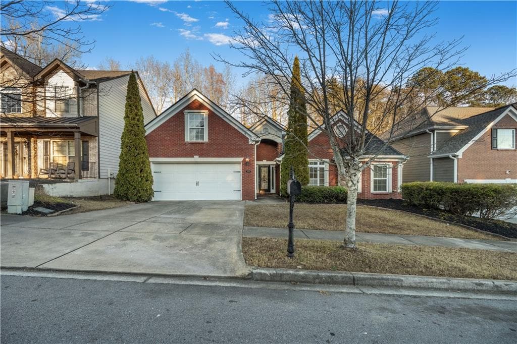 2033 Jameson Circle, Lawrenceville, GA 30043 — most recent listing photo