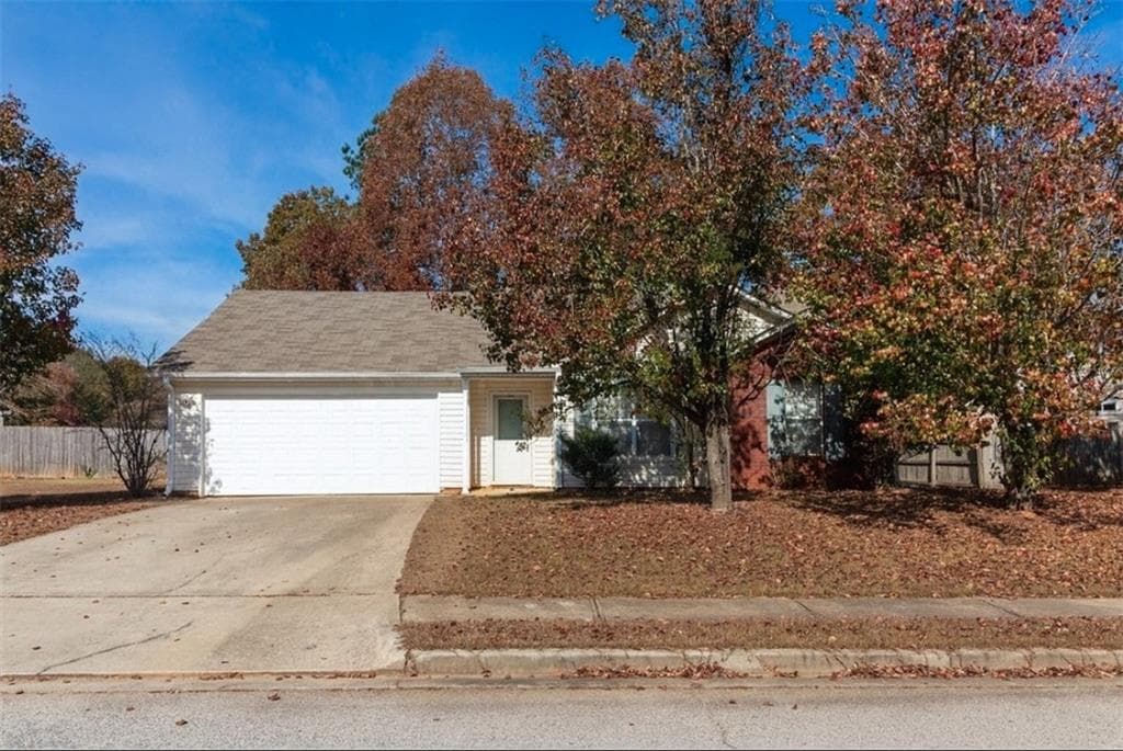 303 Kellys Walk, Locust Grove, GA 30248 — most recent listing photo