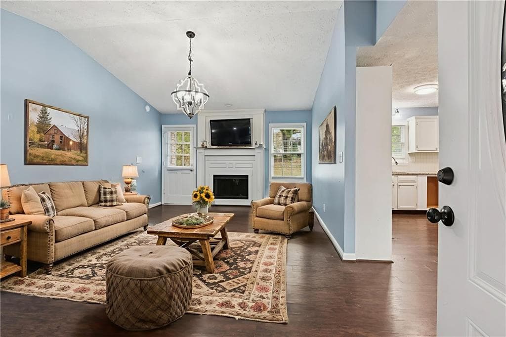 3 bedroom, 3 bathroom, 1,694 sq ft single family residence under contract at 11 Paces Meadows Lane, Dallas, GA 30157 — photo 7