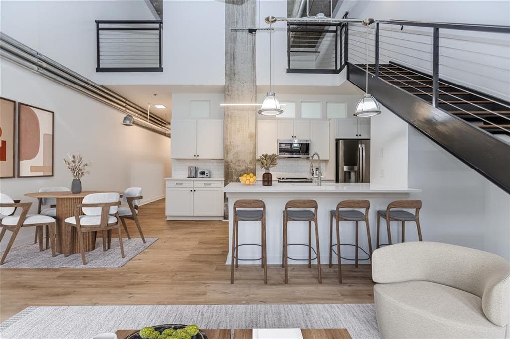 2 bedroom, 2 bathroom, 1,586 sq ft condominium sold at 260 18th Street 10316, Atlanta, GA 30363