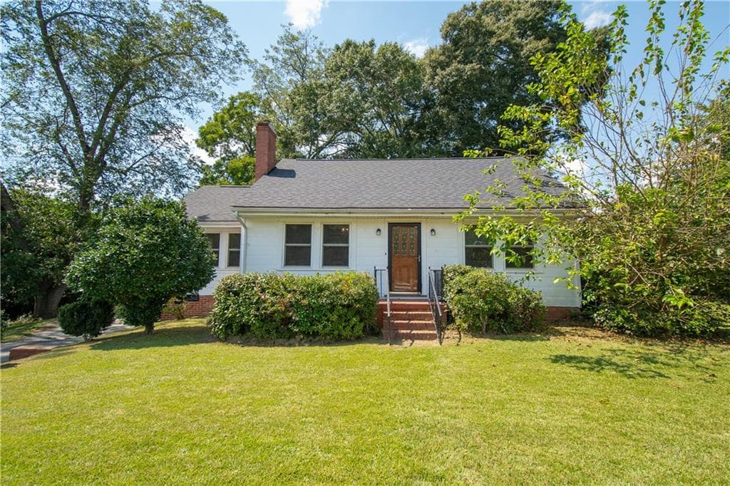 66 Cleveland Avenue, Hartwell, GA 30643 — most recent listing photo
