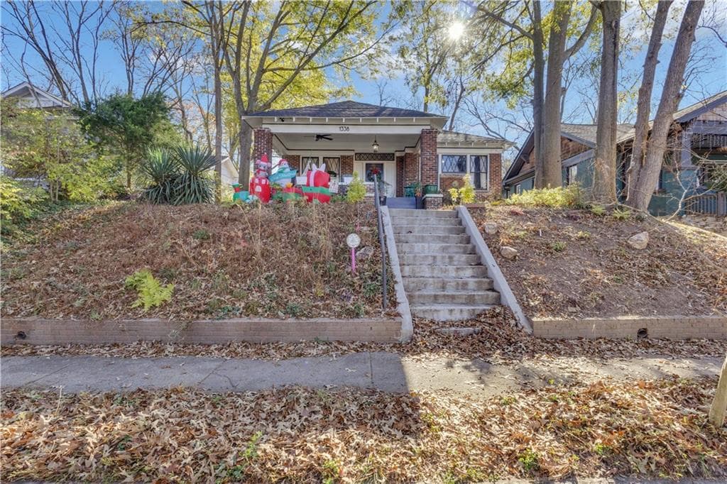 1338 Lucile Avenue, Atlanta, GA 30310 — most recent listing photo