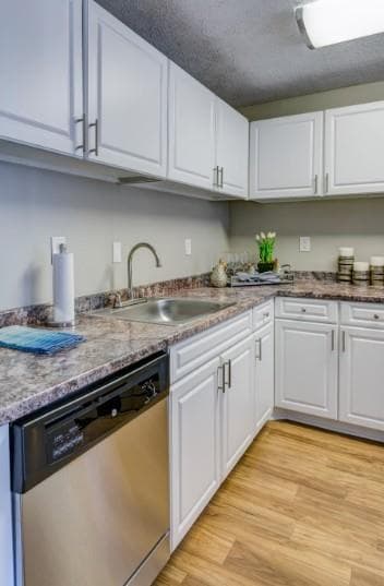 1 bedroom, 1 bathroom, 710 sq ft apartment for rent at 3655 Westchase Village Lane 3850-23580F, Peachtree Corners, GA 30092 for $1,135 a month — photo 2