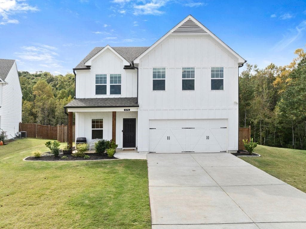 4 bedroom, 3 bathroom, 2,160 sq ft single family residence sold at 570 Edgemore Road, Canton, GA 30114