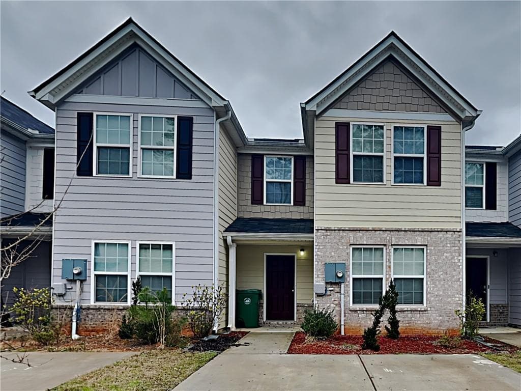 2539 Piering Drive, Lithonia, GA 30038 — most recent listing photo